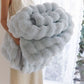 ✨A must-have for keeping warm in winter🎁Soft and fluffy blanket