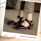 🎉2025 New Products Hot Sale✨Women's Elegant Round Toe Hollow Out Sandals